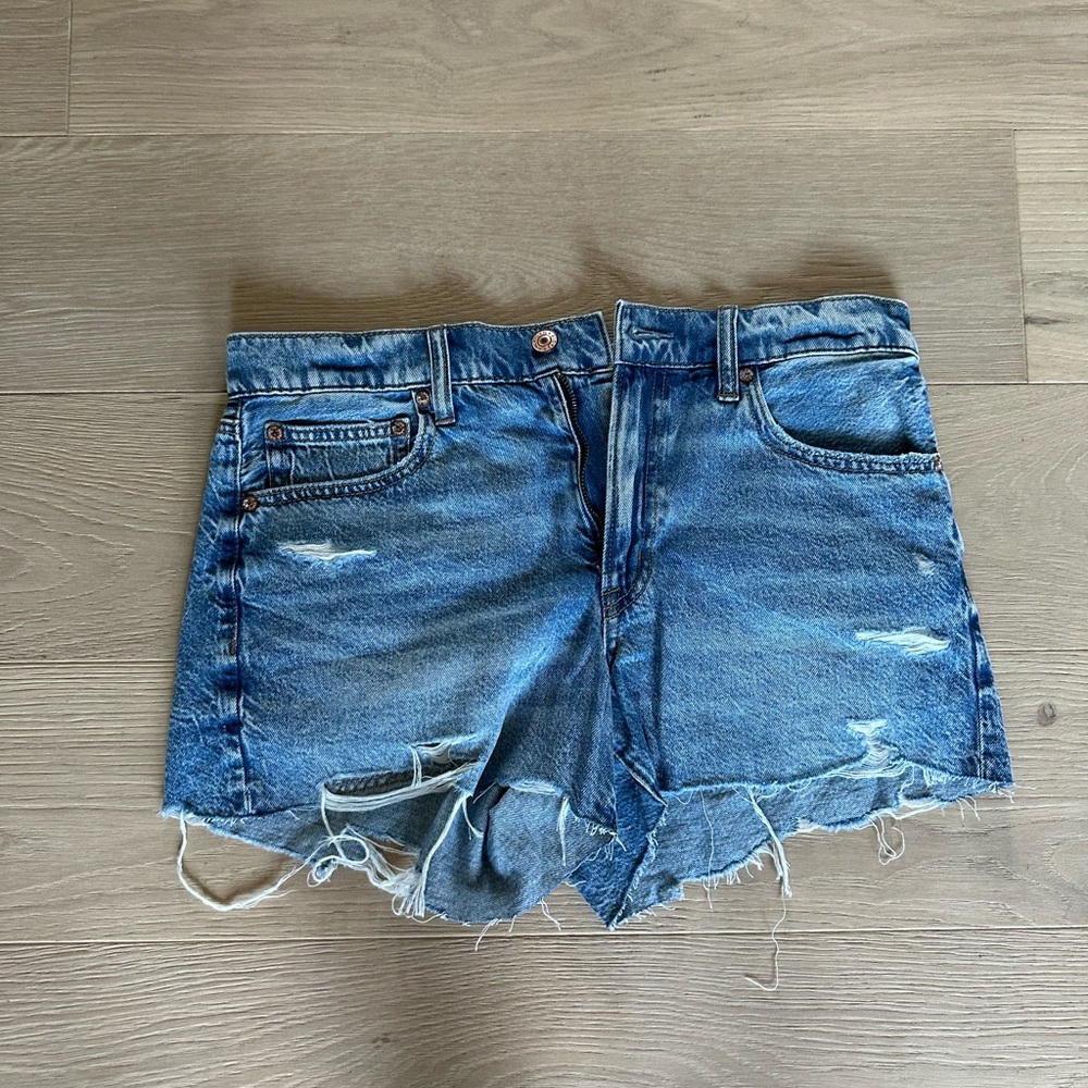American Eagle Outfitters Blue Distressed Jean Shorts
